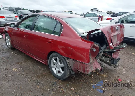 2005 Nissan Altima 2.5 S from USA, damaged, VIN 1N4AL11D95C114304
